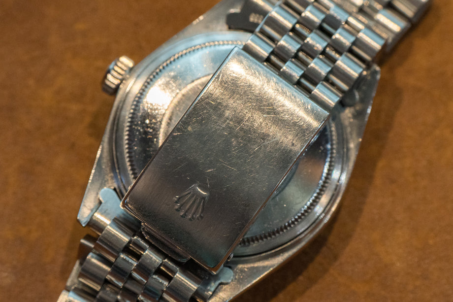 ロレックス デイトジャスト 16030 グレーダイヤル 1980年代製 – 黒船