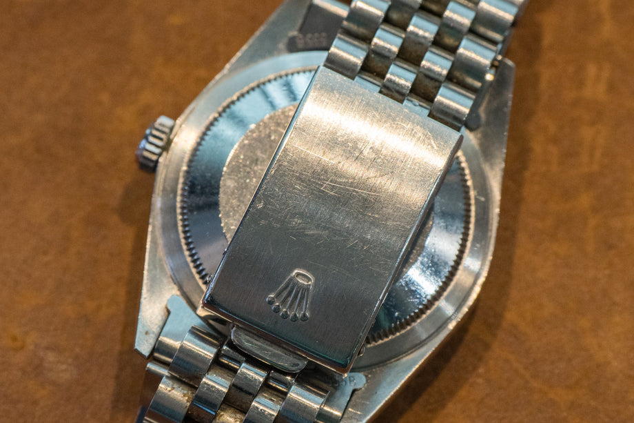 ロレックス デイトジャスト 16234 ブラックダイヤル 1991年製 – 黒船